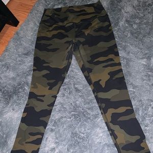 Victoria’s Secret Pink Yoga Leggings